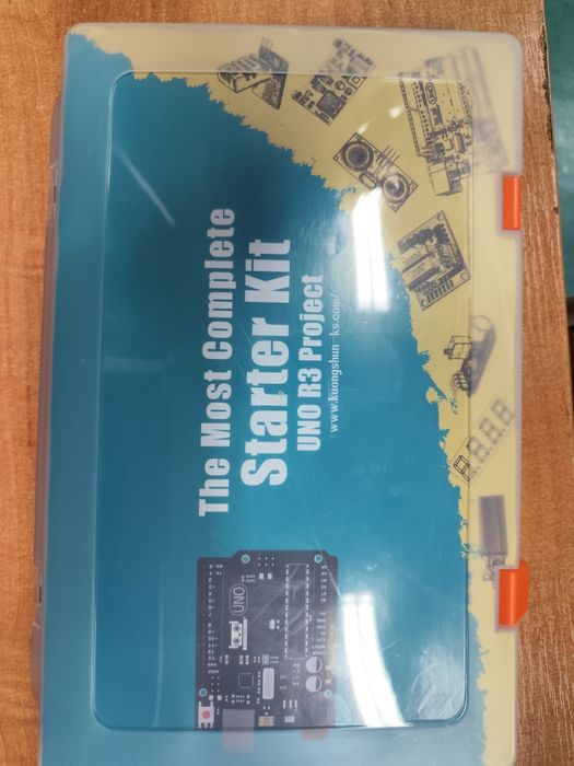 Starter Kit Uno R3 programowanie
