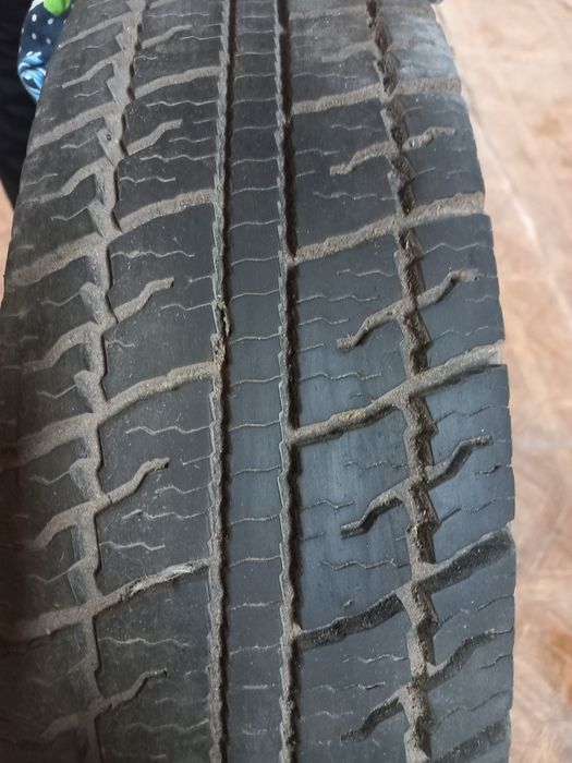Резина зимова з дисками  на 16 _185/75