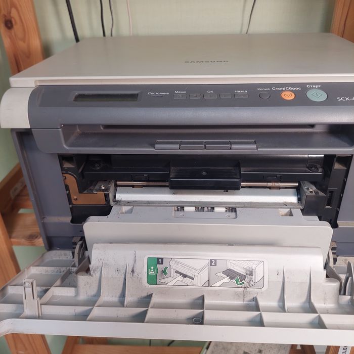 Продам МФУ Samsung SCX 4200, лазерний