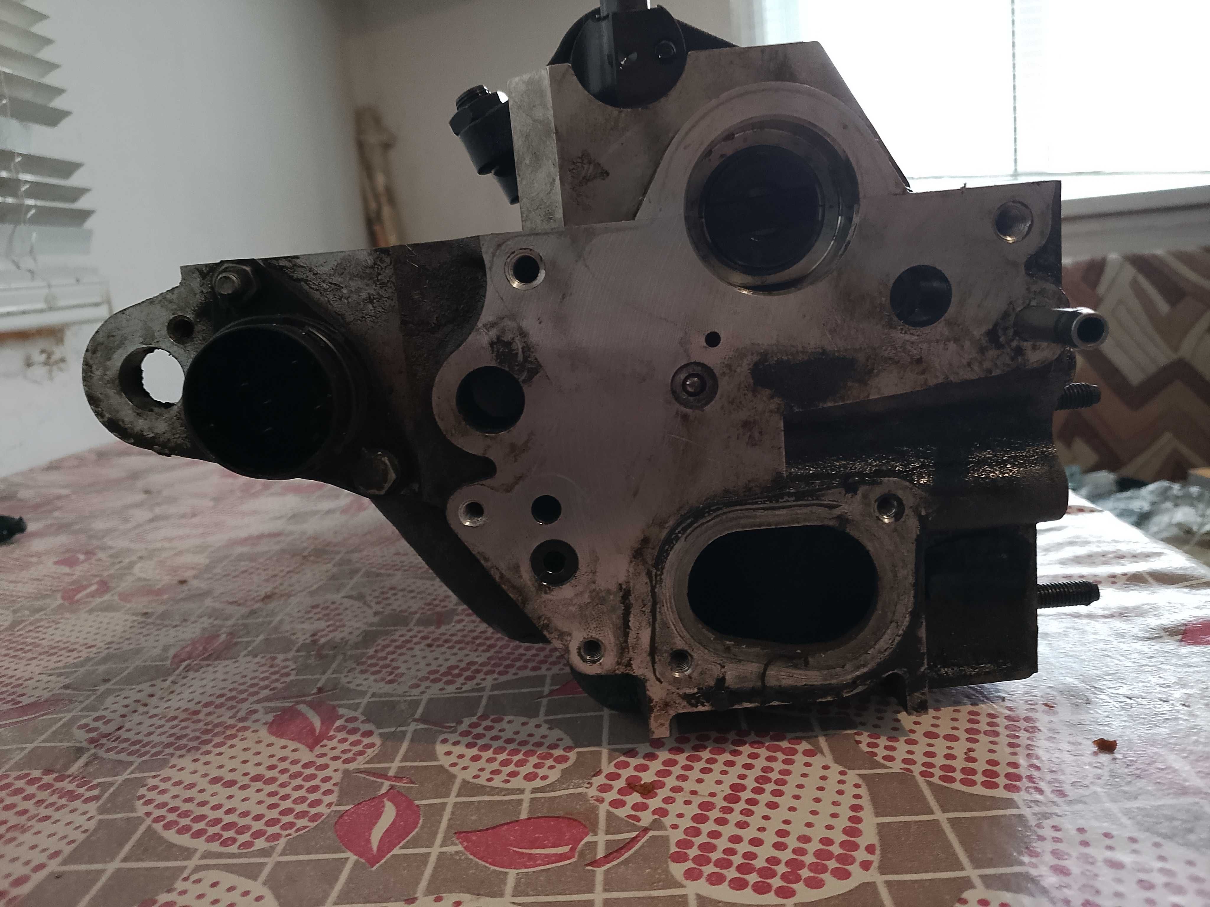 Голова блоку циліндрів двигуна фольцваген гольф 4 1.9 tdi