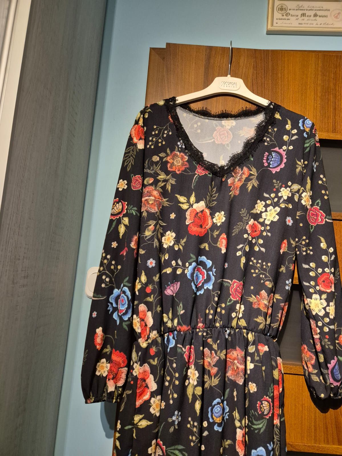 Wielokolorowa sukienka w kwiaty woman kobieta tanio cheap flowers dres