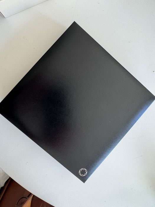 Montblanc Meisterstuck Solitaire Platinium plated facet roller ball