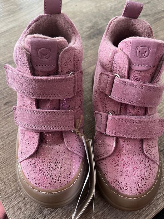 Buty nowe dla dziewczynki