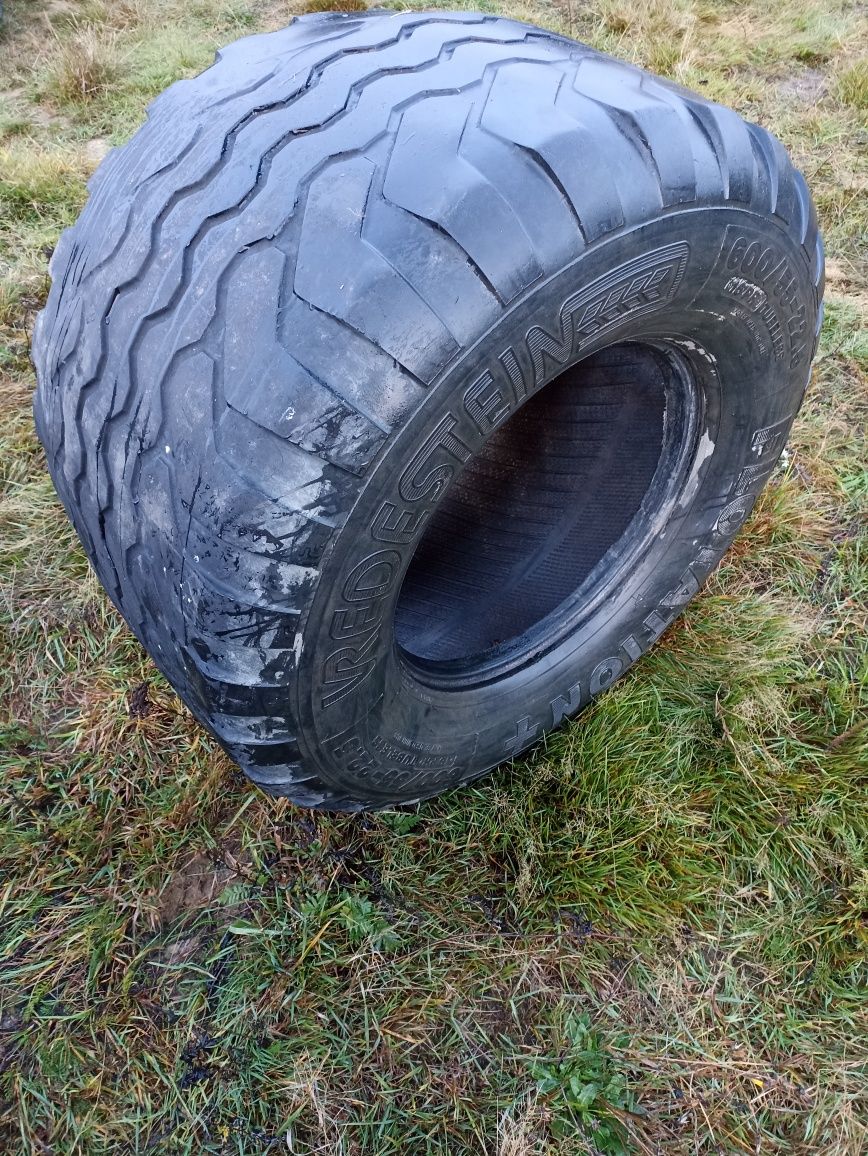 Zdrowa mocna oryginalna opona vredestein 600/55 R - 22.5 Flotation+