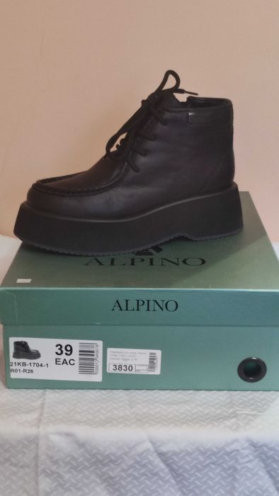 Жіночі черевики,зима.