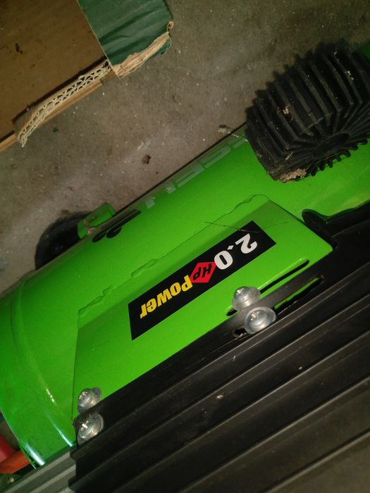 Compressor pequeno como novo