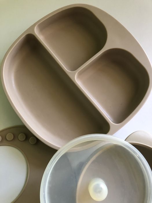 Набір силіконового посуду на присосці для дітей, посуд для прикорму