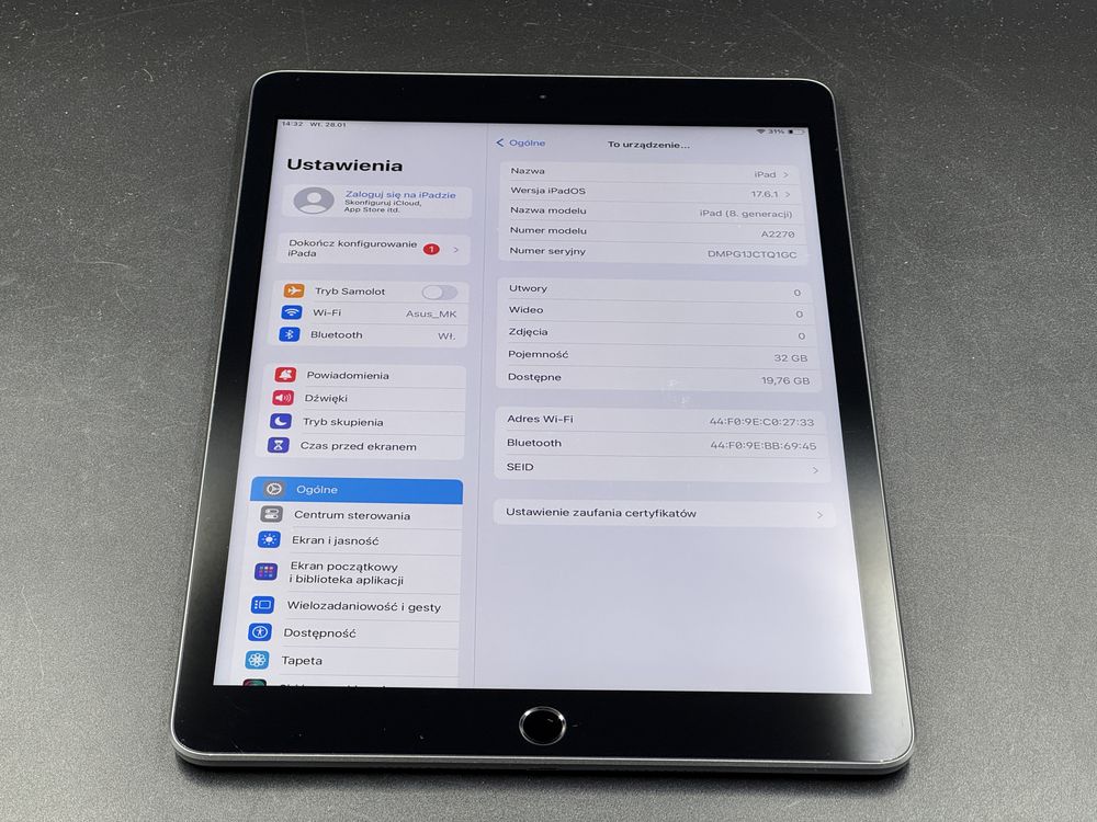 iPad 8. gen. 32GB (A2270) - faktura VAT 23%