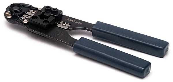 Zestaw: zaciskacz HT-210C, wtyki RJ-45 kat. 5e i kat. 6, osłona wtyku