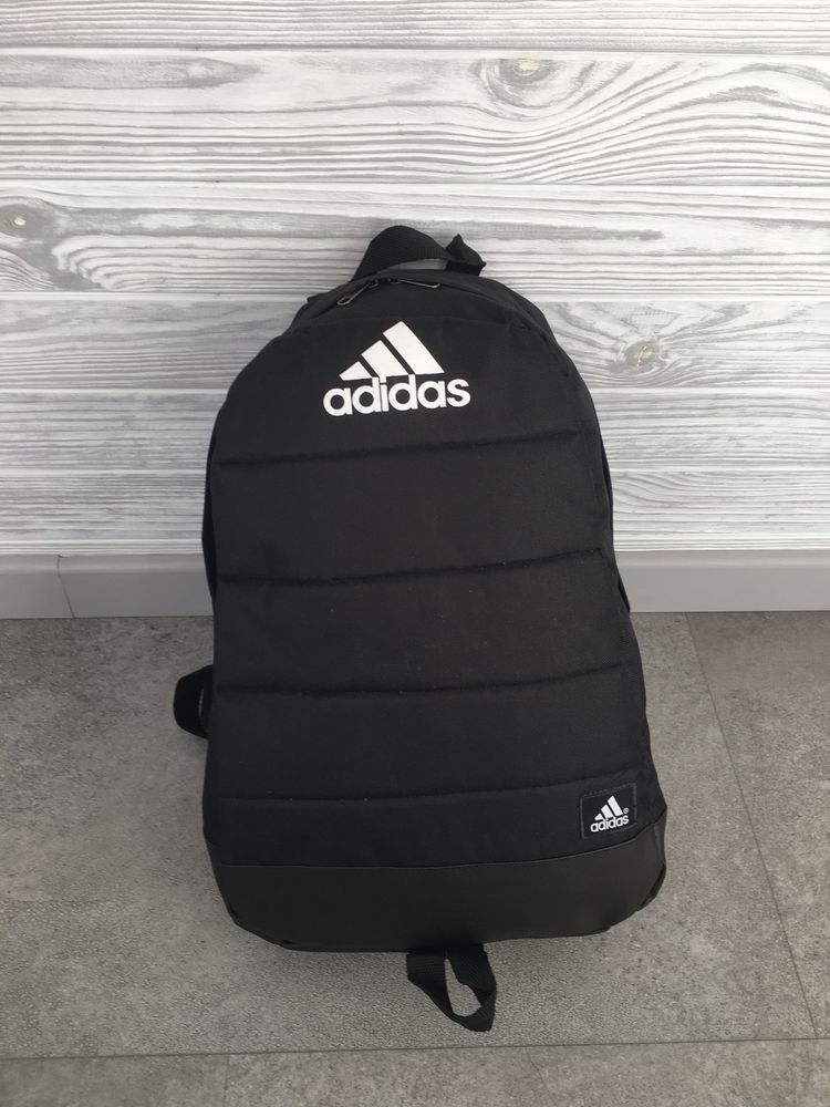 Рюкзак городской Adidas новый