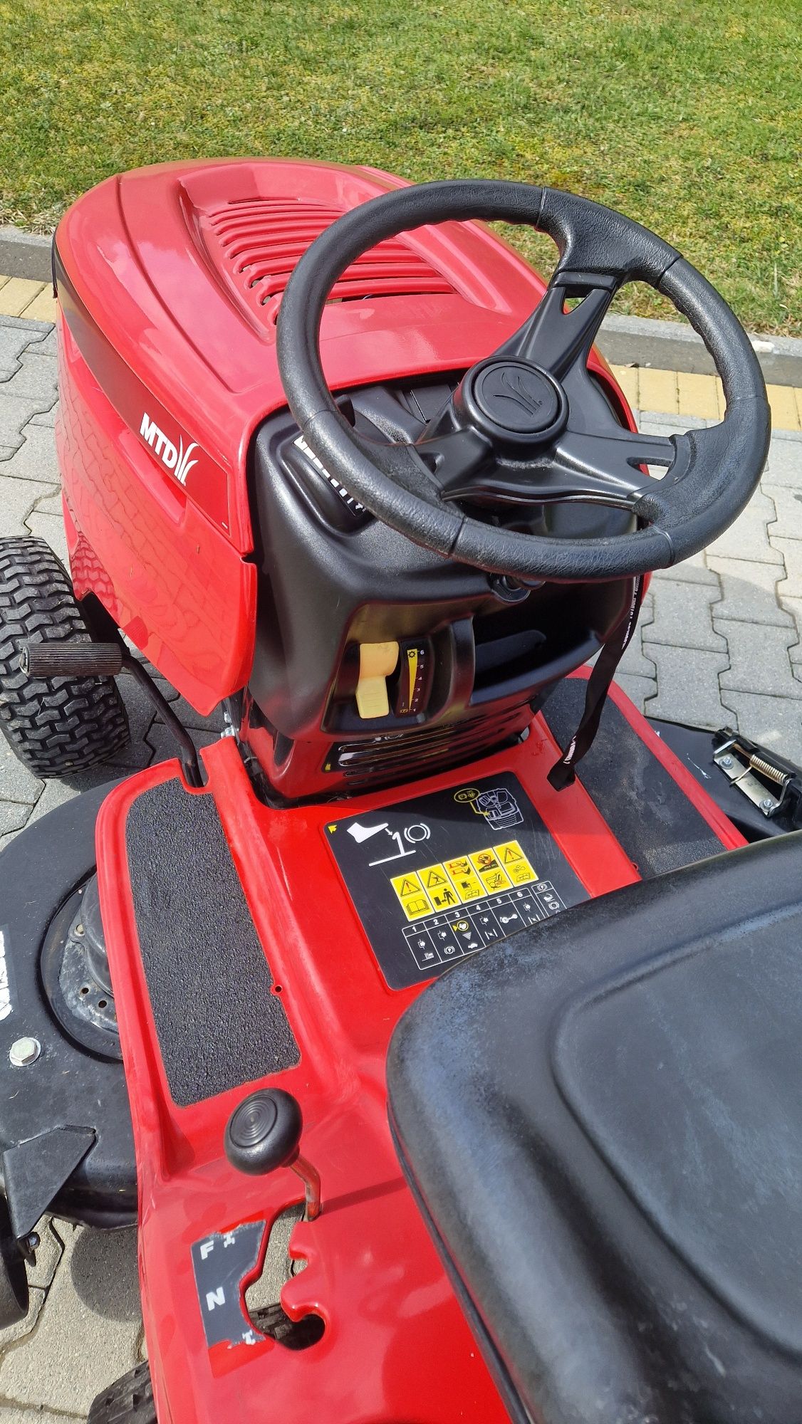 Traktorek kosiarka MTD B&S 14,5HP manual/rewers, stan jak nowy