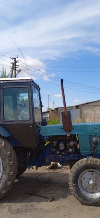 Продам трактор мтз