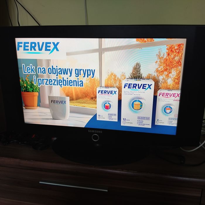 Tv LCD Samsung 32 całe. D-Sub, Dvi-hdmi, Eurozłącze , Komponent.