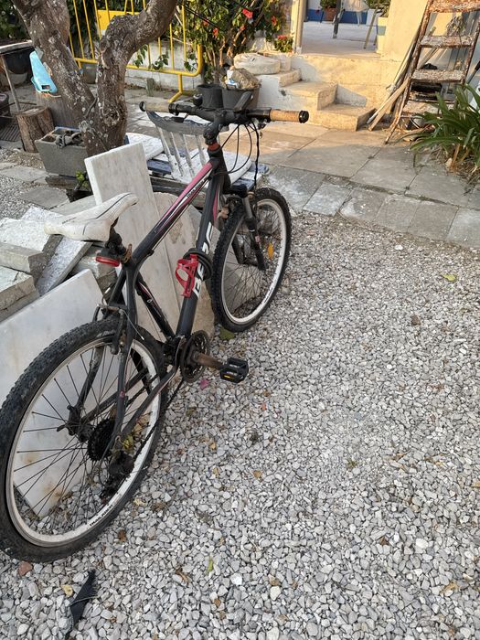 Vende ,vende,vende,vende para não estragar bicicleta como nova