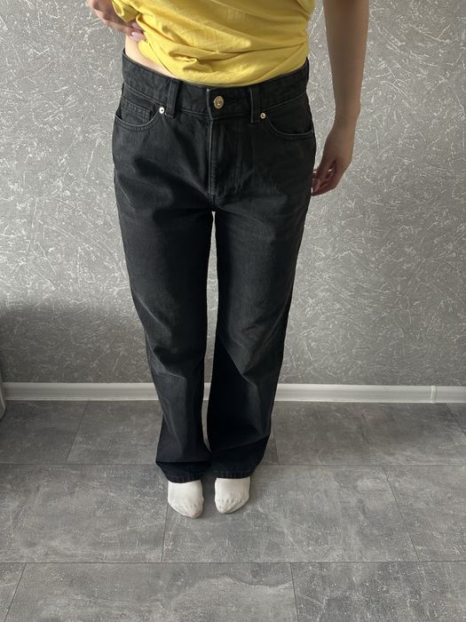Джинси чорні ZARA 38р