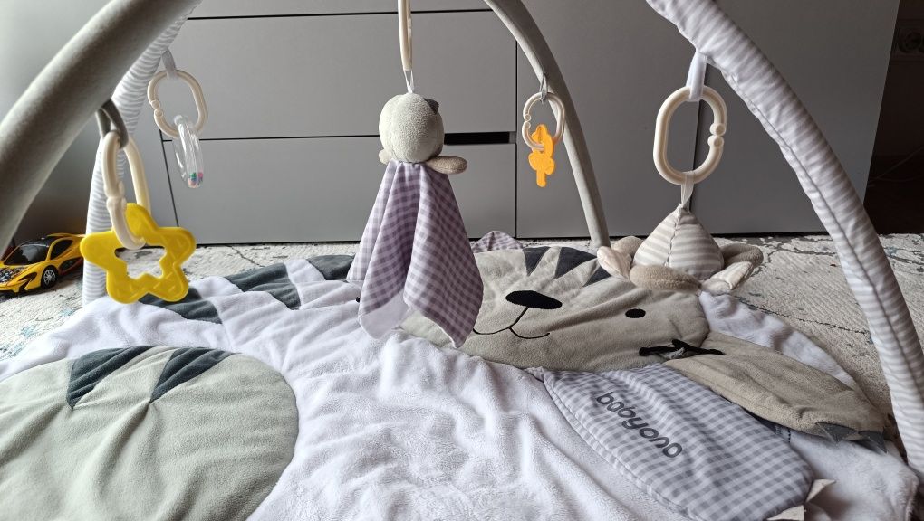 Розвиваючий килимок Миле кошеня від Babyono