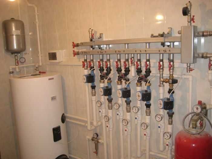 Монтуємо системи опалення, водопостачання та каналізації