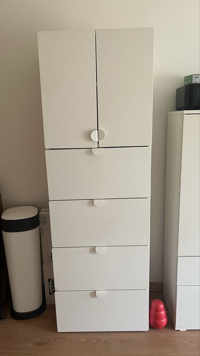 Movel com gavetas IKEA