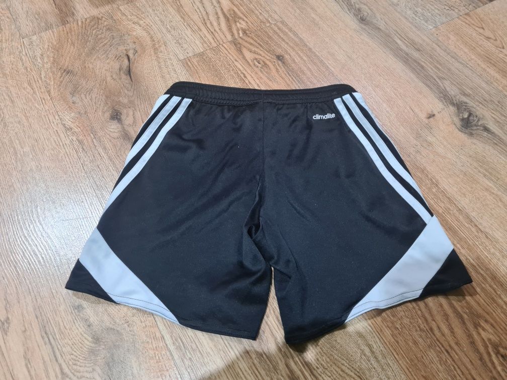 Spodenki szorty Adidas, roz. 128 WF, ginastyka