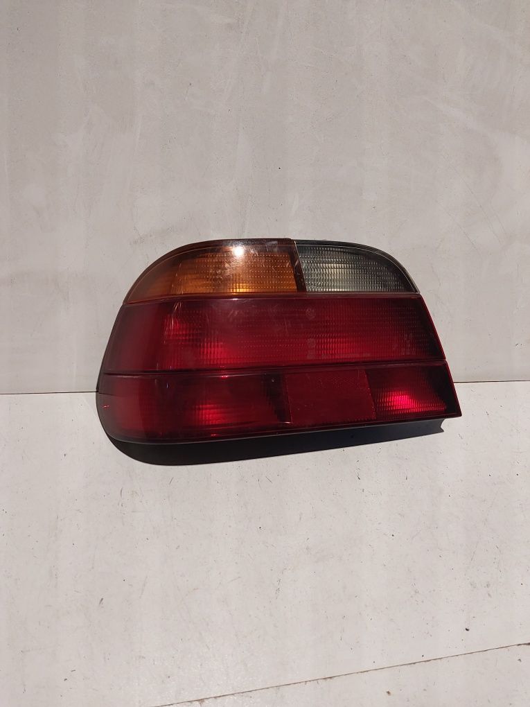 Bmw 7 e 38 lewa tylna lampa lewy tył