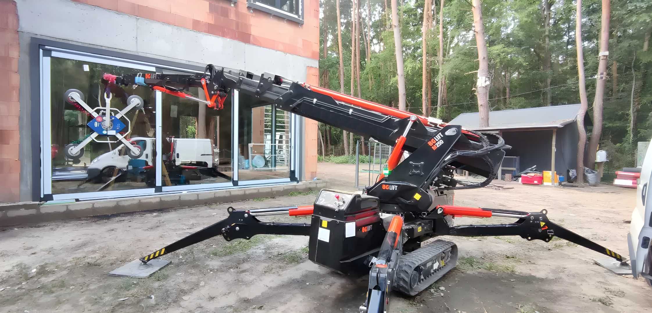 Mini żuraw manipulator pająk montaż okien usługa wynajem operator