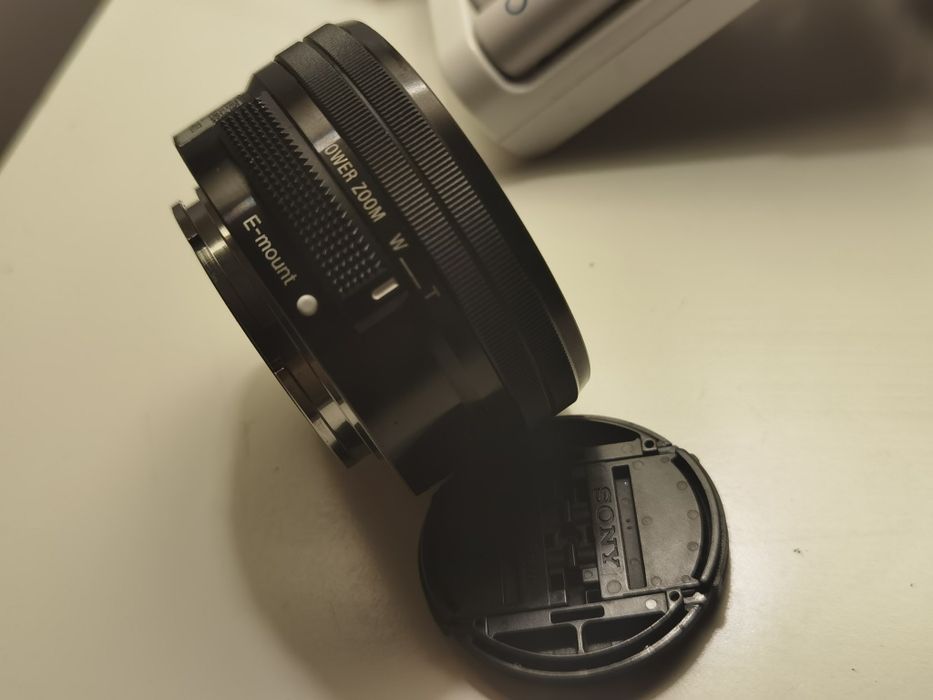Sony E 3.5-5.6/PZ 16-50 OSS