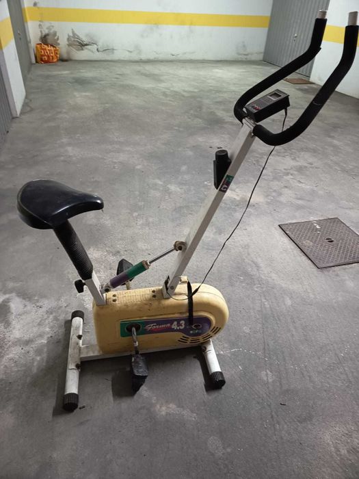 Bicicleta ginástica
