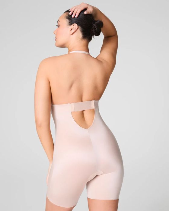 Моделююче утягуюче коригуюче боді моделююча білизна від spanx