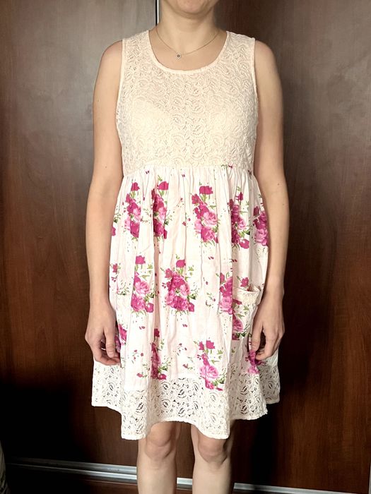 Sukienka Primark - kwiaty i koronka - 100% bawełna - rozm. 38