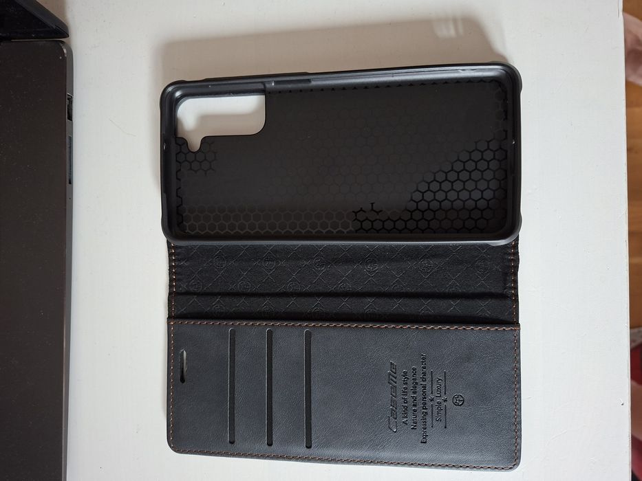 Etui magnetyczne 2 w 1 Samsung S21 plus