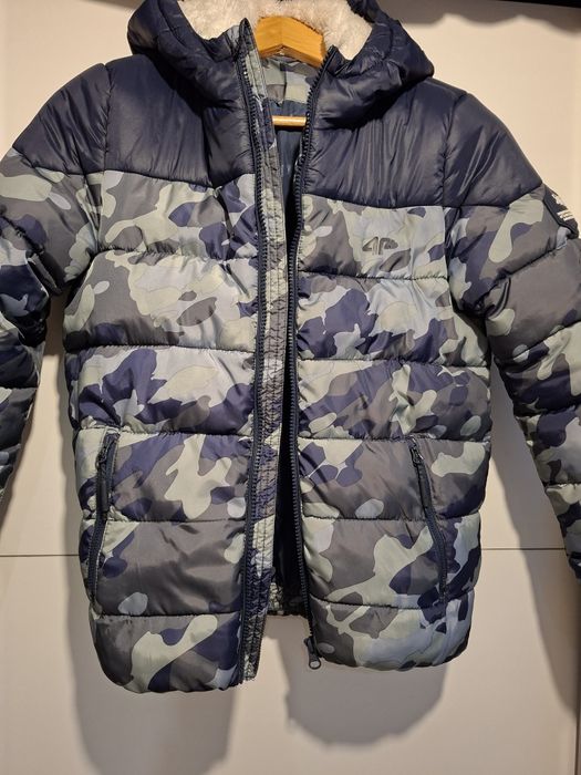 Kurtka zimowa 4F rozmiar 152