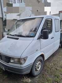 Mercedes-Benz Sprinter 212