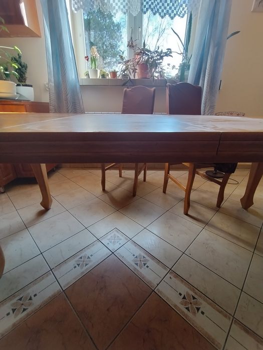 Duży stół rozkładany