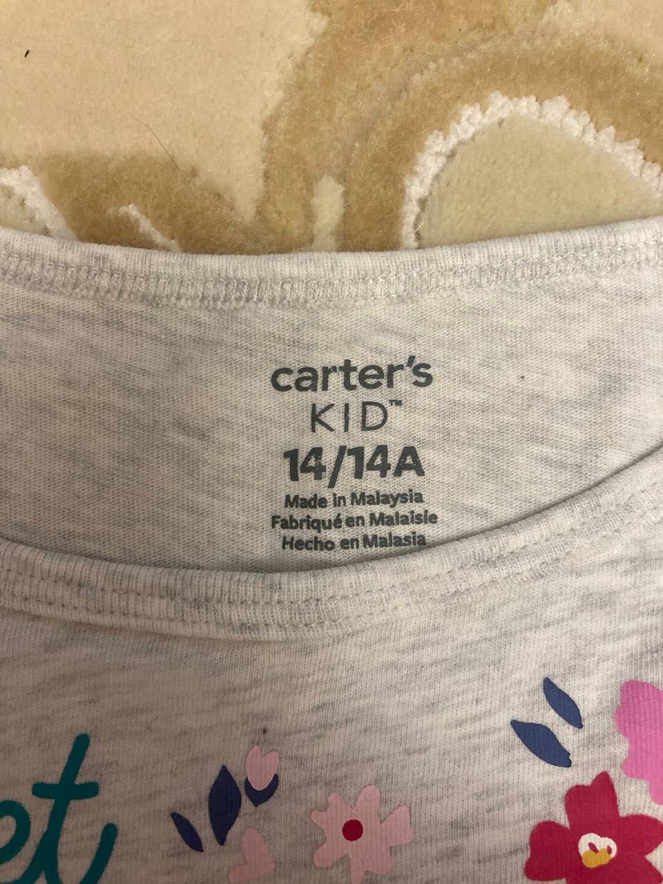 Брендові футболки на дівчинку Carter’s