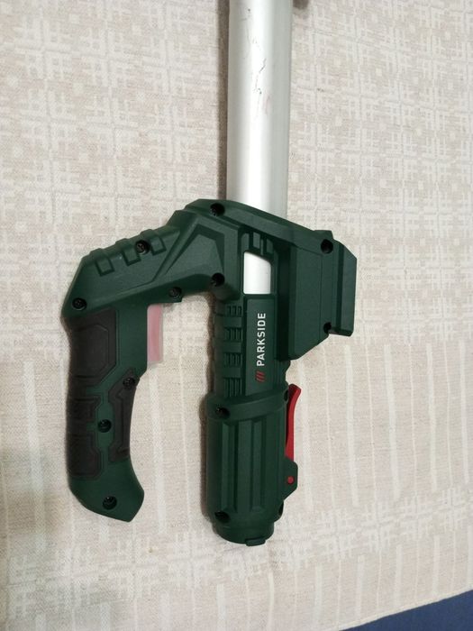 Шліфмашина для стін. Жираф. Акумуляторна, ,Parksidе PWDSA 20-Li A1