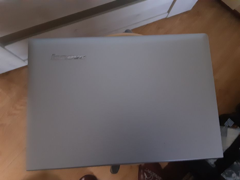 Laptop Lenovo 15