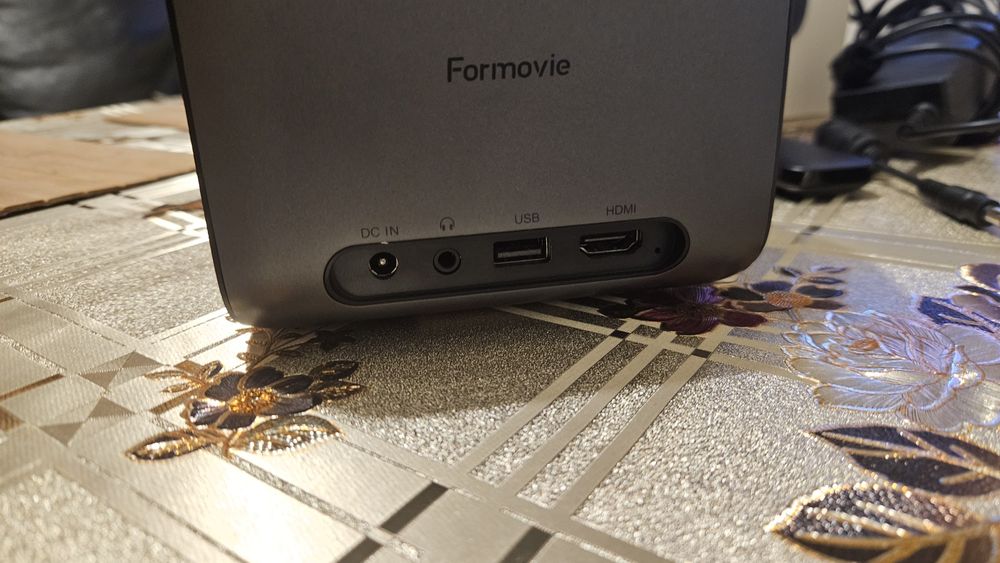 WEMAX Dice Mini 1080p 4k DLP HDR10 700ansi