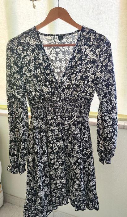 Vestido Manga Comprida Shein
Robe à manches longues Shein
Abito a mani