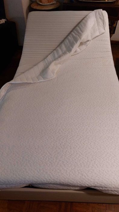 Cama articulada elétrica