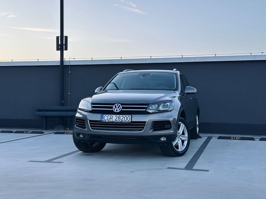 Volkswagen Touareg 3.0 TDI V6 245KM, Automat 8HP, 4X4, bogate wyposażenie, zadbany, HAK