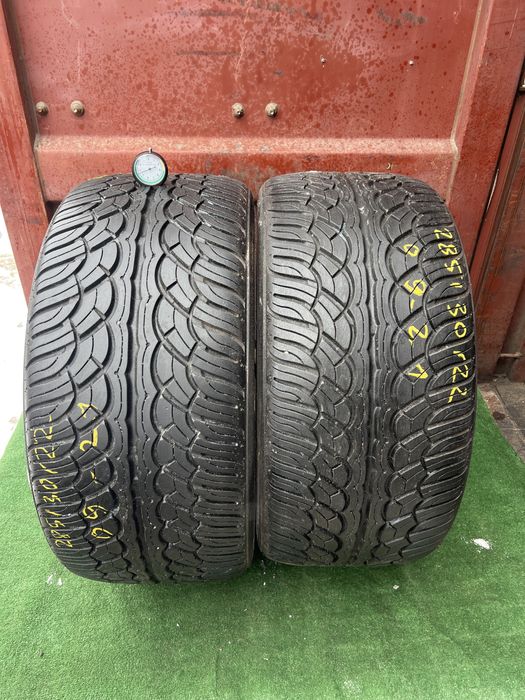 * Opony Yokohama Parada 285/30/22 para