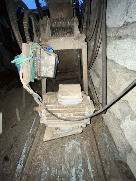 Січкарння з електро двигуном