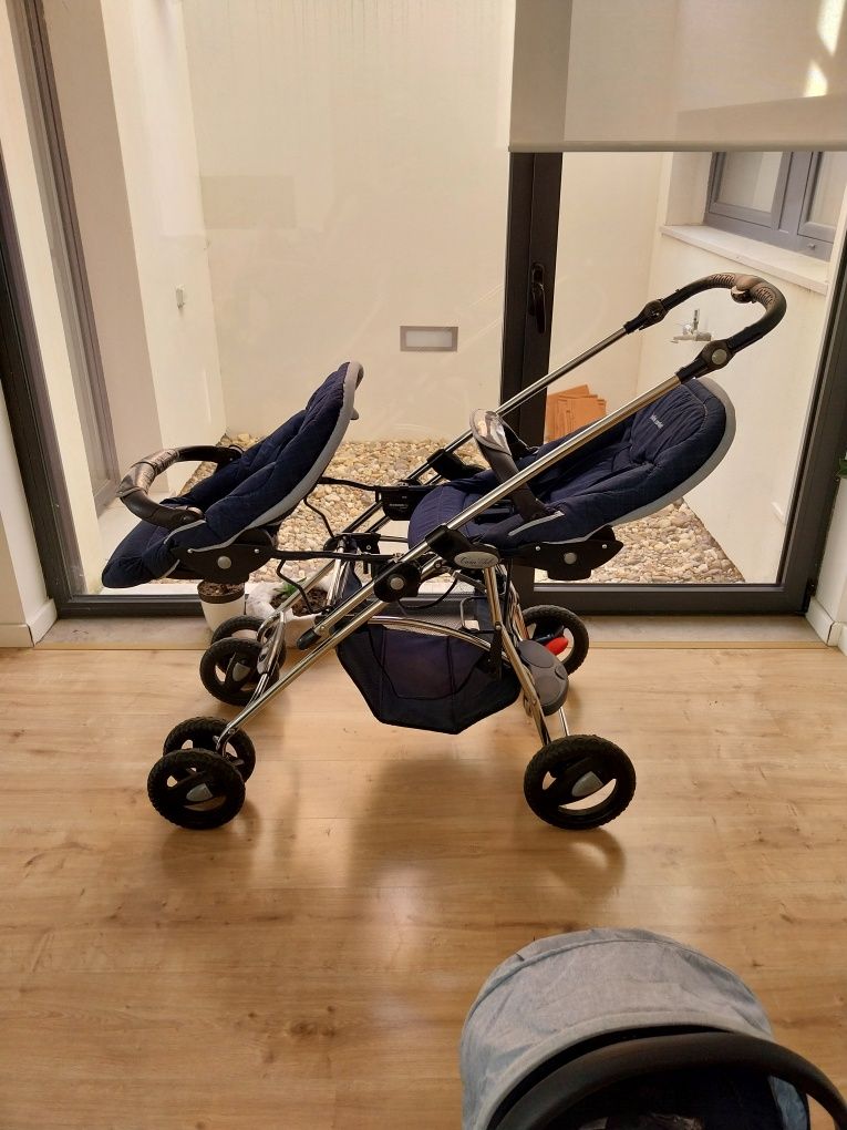 Conjunto da Bébé Confort (gémeos): Carrinho, 2 cadeiras 2 ovos