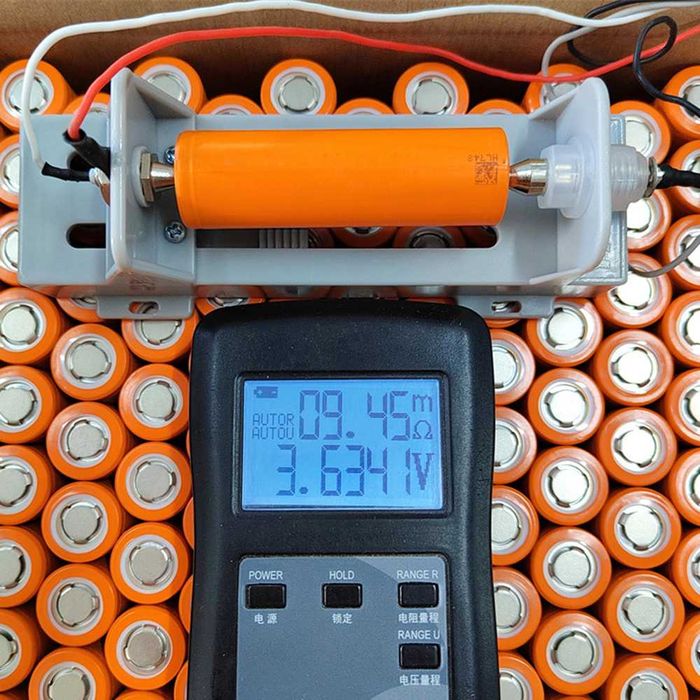 Акумулятор Sunpower 4000mah високострум 40а-21700