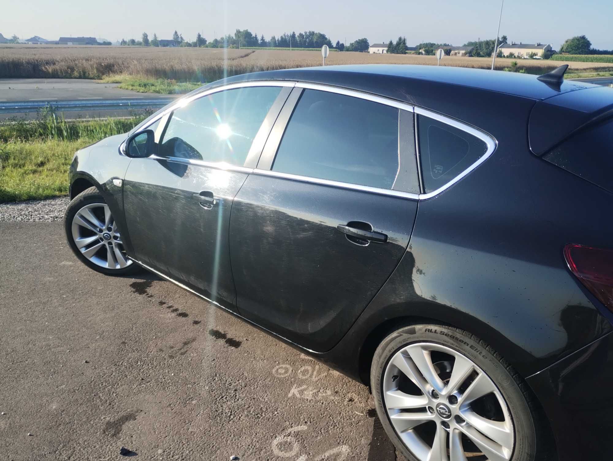 Opel Astra J 1.7 CDTI COSMO