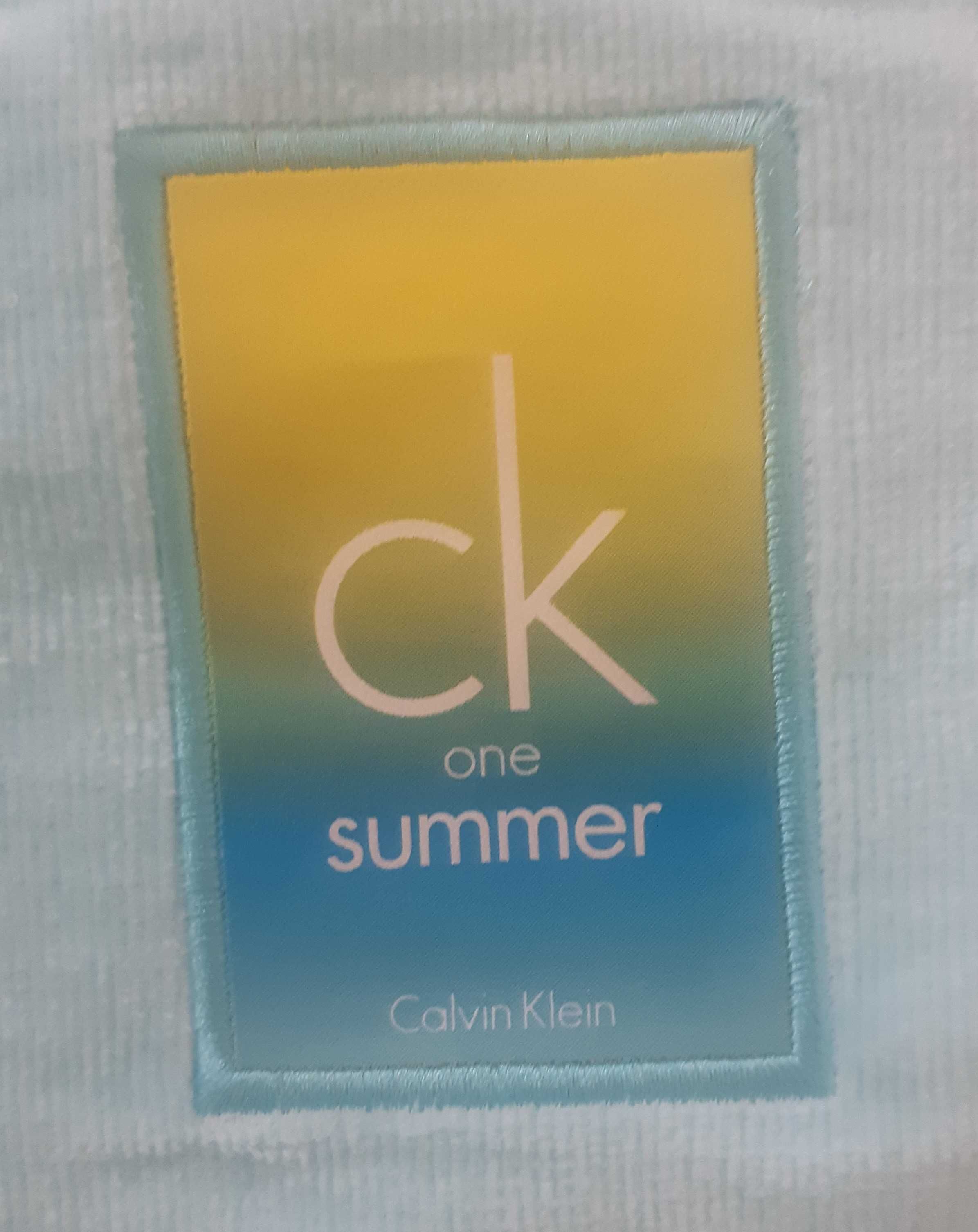 Toalha de Praia Calvin Klein