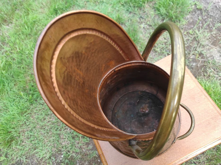 Dzban miedziany - antyk .