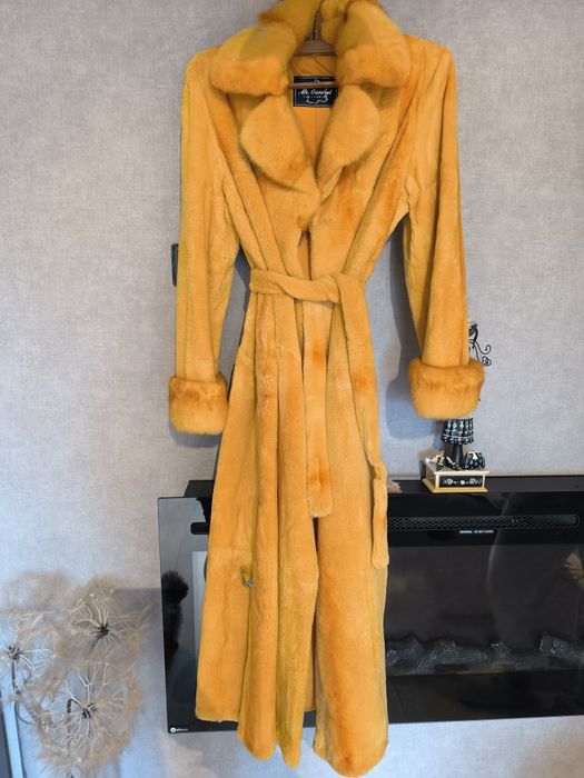 Натуральная норковая шуба