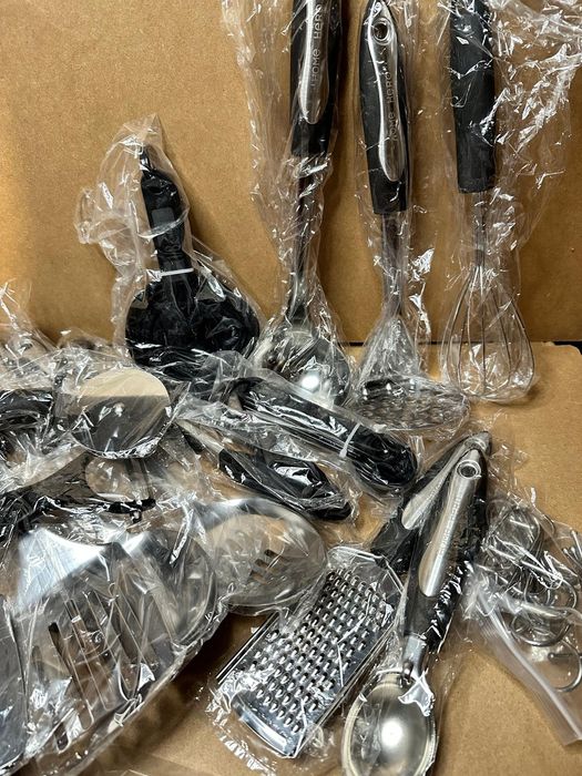 Zestaw przyborów kuchennych Home Hero 41 elementów.