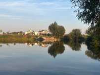 Беріг річки , парк , тихе місце , Київ 4 км
